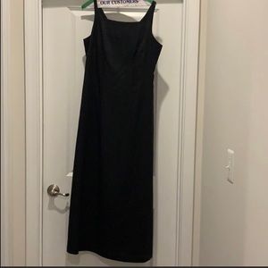 Banana Republic long linen dress with square neck.